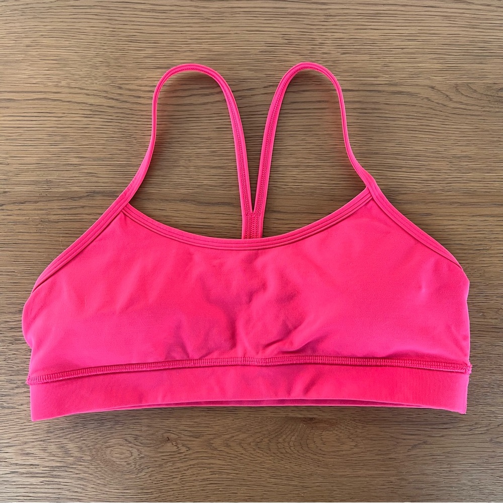 lululemon Coral Flow Y Sports Bra with Mesh Back, Size 6